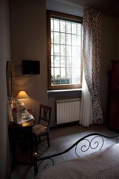 Maison d'hôtes La Colonna 2*