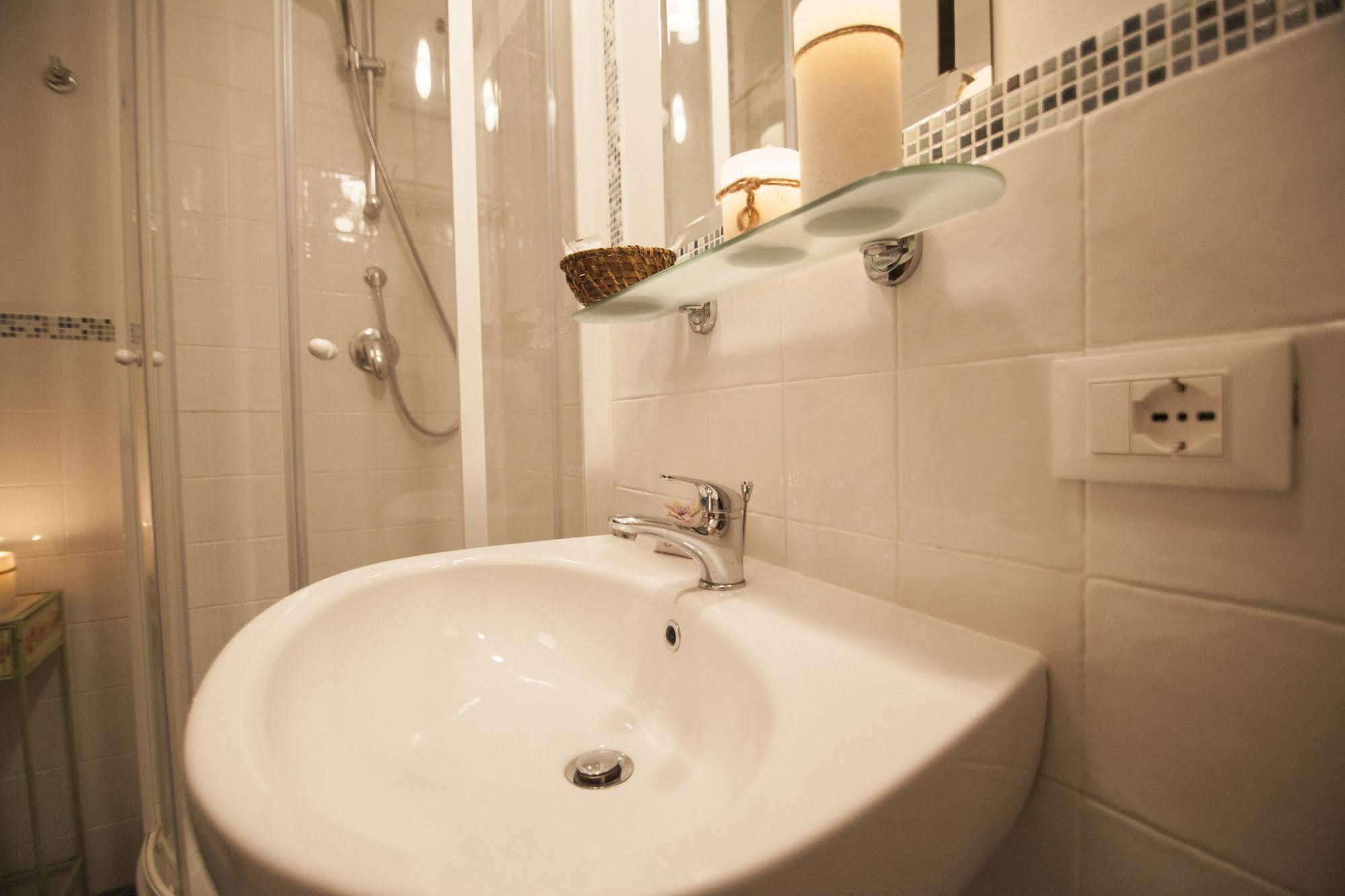 La Colonna Guest house